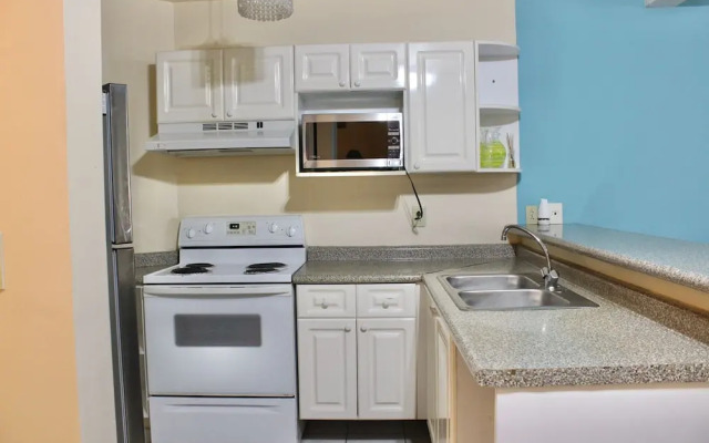 Costa Bonita Apartments