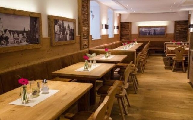 Hotel-Gasthof Blaue Traube E.K