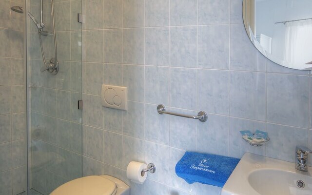 Room in B&B - Ischia-forio Above the Poseidon Gardens, 3 People N5472