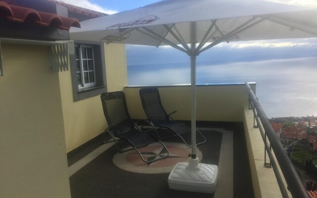 House With one Bedroom in Gaula, With Wonderful sea View, Enclosed Gar