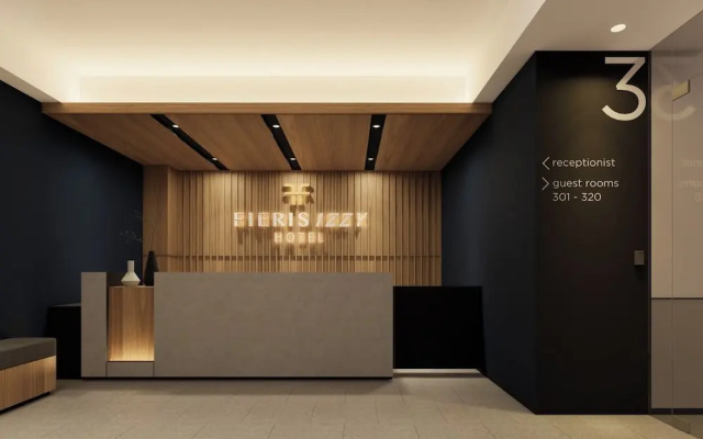Fieris Izzy Hotel