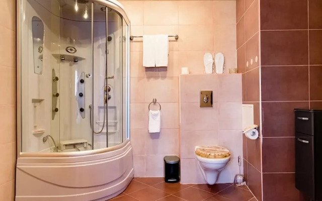 Meta Beach Budjet Hotel