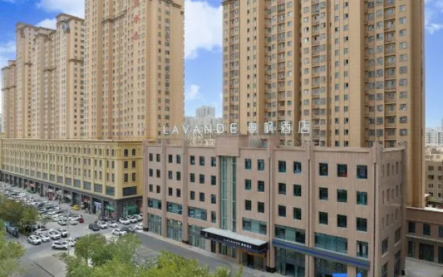 Lavande Hotel · Korla Jiuding Market Branch – Outside – Korla
