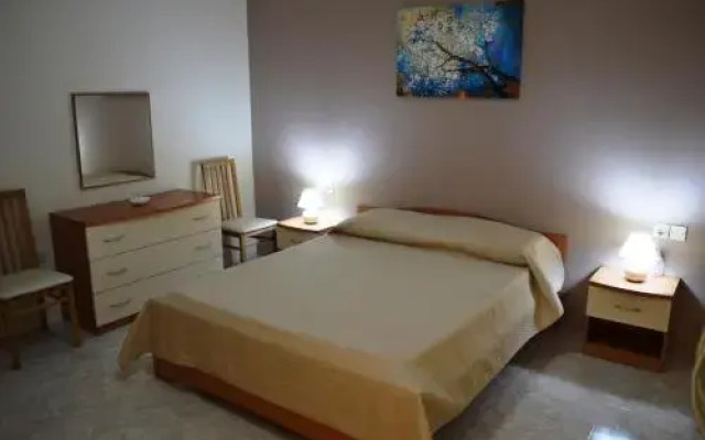 The April Maisonette