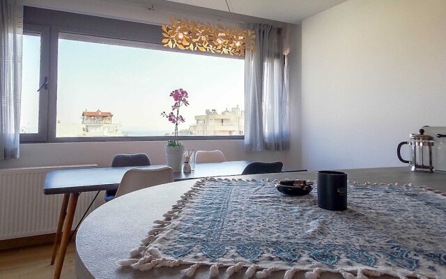 Stylish 2 Bedroom Apartment Spectacular Sea View