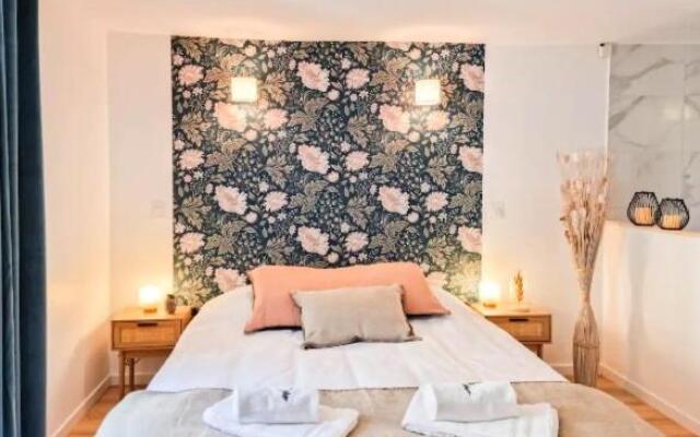 Majord'Home Spa 4*-L'élégance-Balnéo Vieille Ville