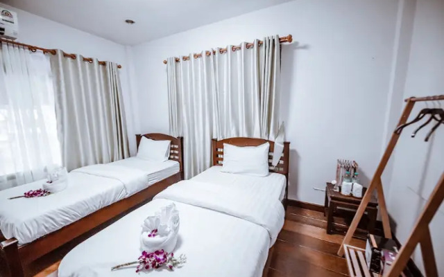 Vila Villa Resort In Town