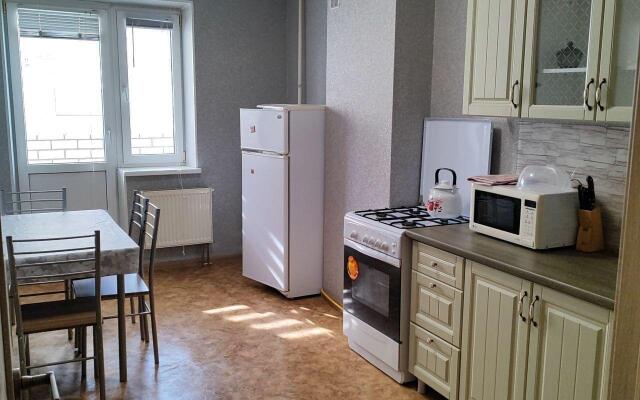 Апартаменты на набережной Волжской Флотилии, 21Б