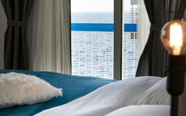 Seafront Luxury President Suite Aegean Sunset