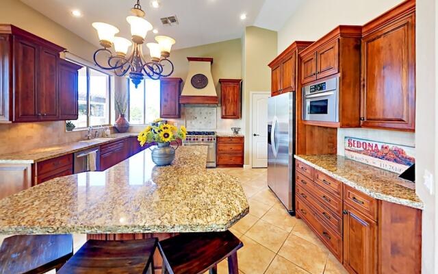 E Sandia Circle - 5 Br Home