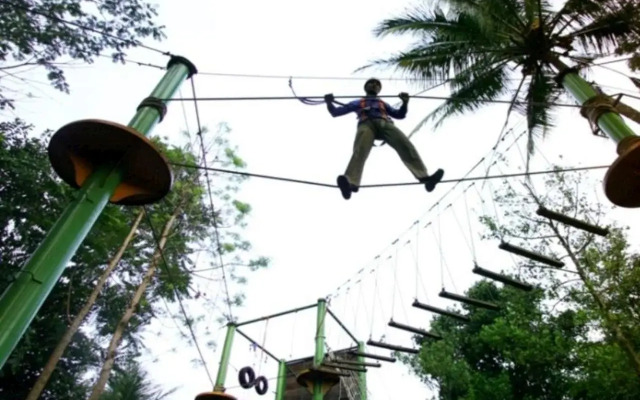 Jambuluwuk Convention Hall & Resort Puncak