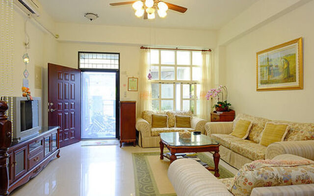 Yang Ping House