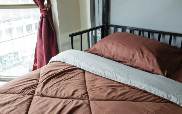 Starnong Café & Hostel