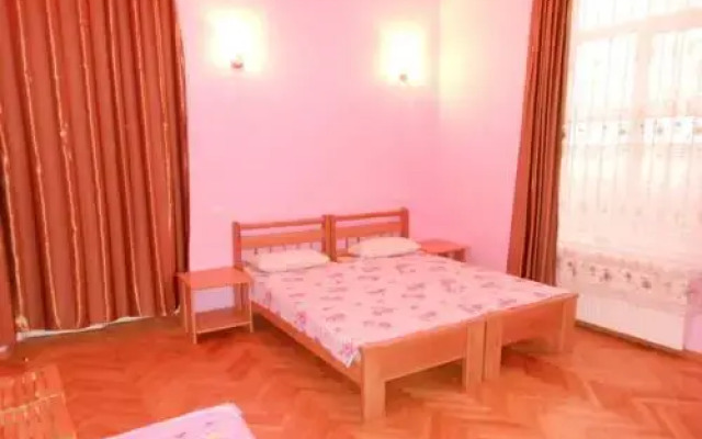 honey hostel