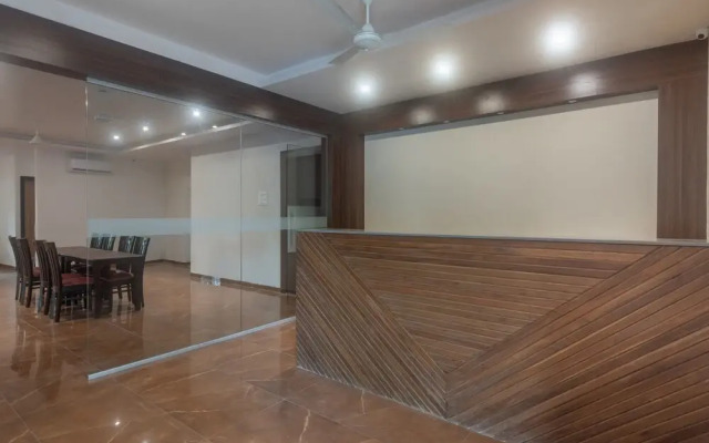 Capital O 29025 Hotel Seven Olive