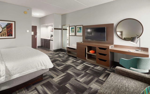Hampton Inn Louisville - Northeast