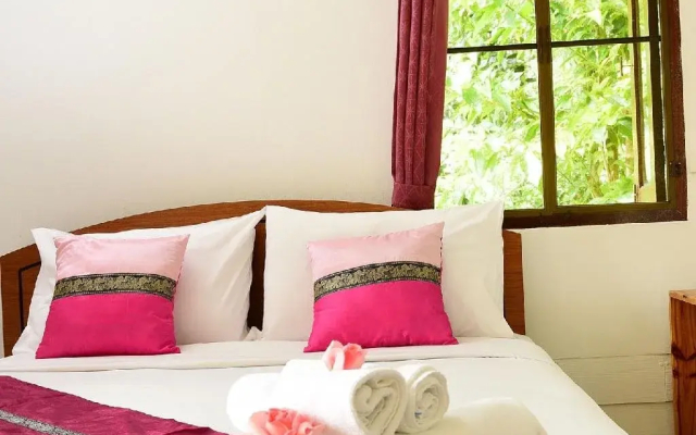 Les Robinsons De Ranong Resort