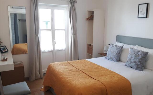 Calçada Guesthouse