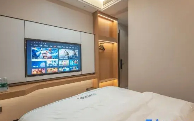 Time and Space Hotel (Zhuhai Wanxiang Hui Branch)