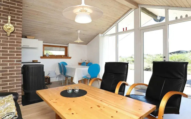 6 Person Holiday Home in Ringkobing