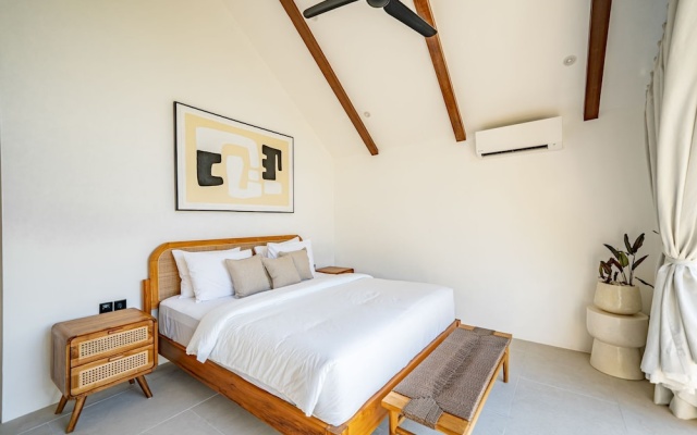 Villa Alam Indah Uluwatu – Guest Rooms – Pecatu