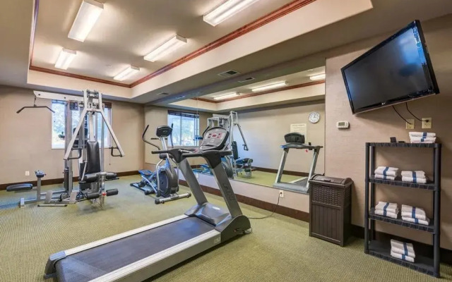 Comfort Inn & Suites