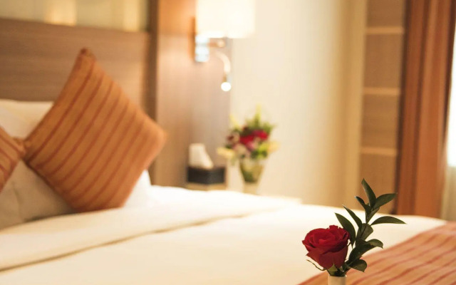 Sunday Mega Hotel Sheikh Zayed Road Near DIFC