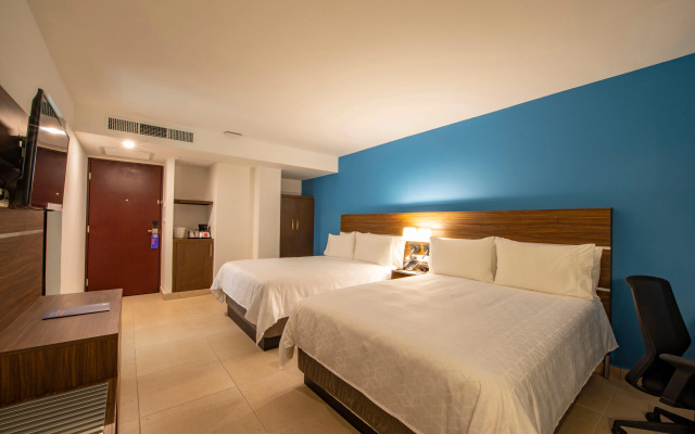 Holiday Inn Express Merida Centro by IHG