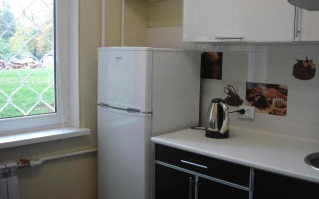 Apartment Geroev Truda