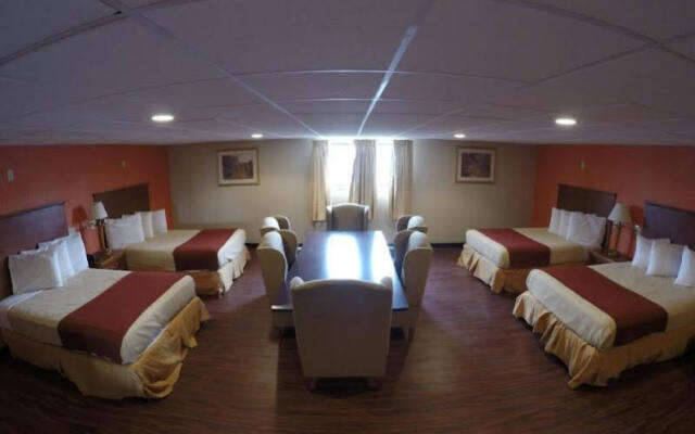 Econo Lodge Newark International Airport