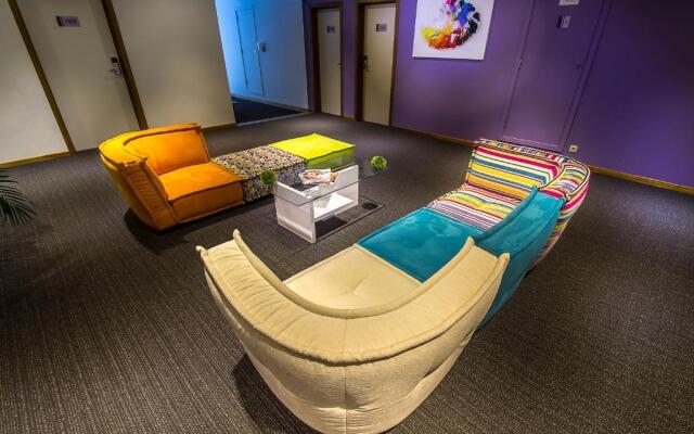 Ibis Styles Charleroi Airport Aero 44