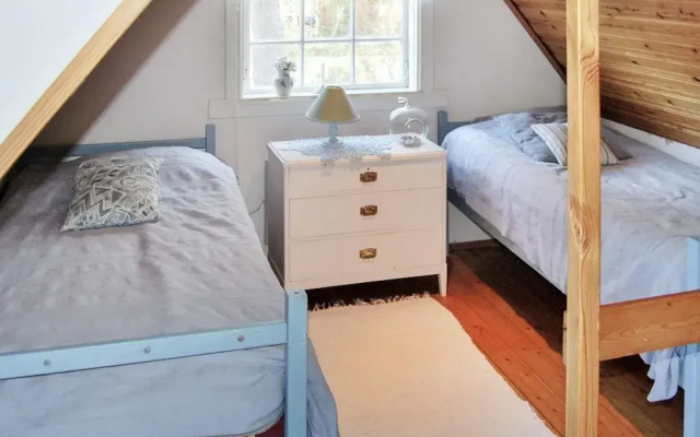 6 Person Holiday Home in Hollviken