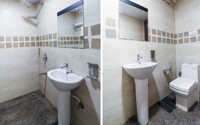 Capital O 67657 Schmear Suites