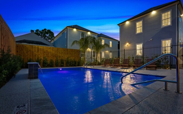 4BR High end Upgrades by Hosteeva