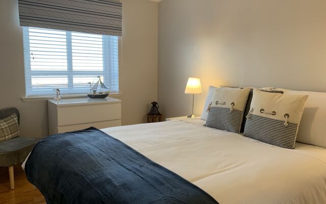 Kintyre Apartment