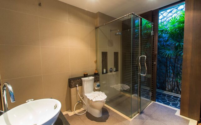 Tulip Pool Villa