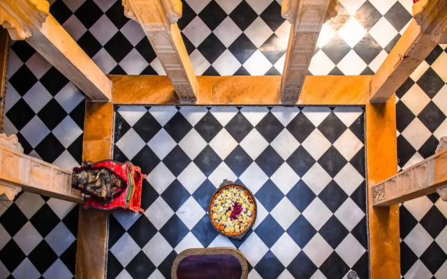 Garh Meera - A Sensational Boutique Hotel
