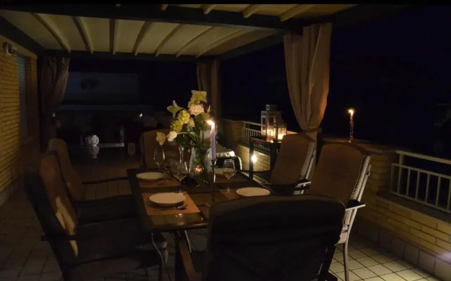 Prestigioso Attico 20 mt dal mare