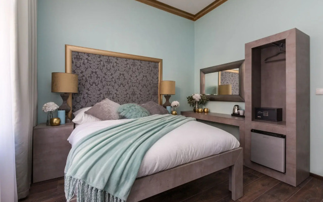 Gorgeous Prague Rooms