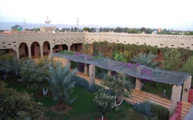 Auberge Tinit