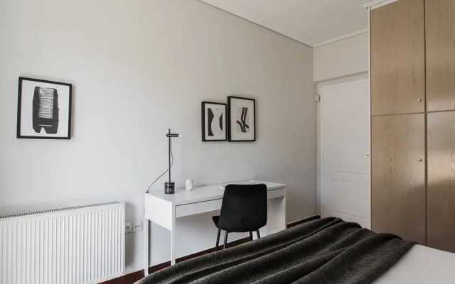 Top-Class 2BR Apartment in Marousi