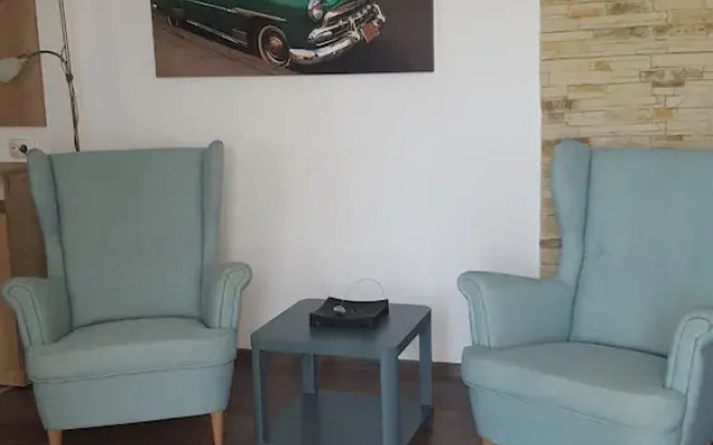 Balcescu Apartment 33