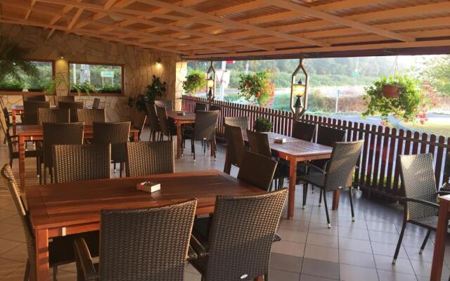 Patyi Étterem és Hotel