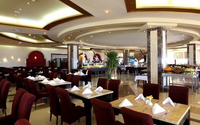 Rehana Royal Beach Resort - Aquapark & Spa