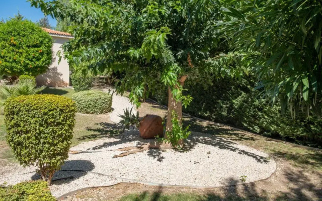 Stylish 2 Bedroom apartment in Pegia