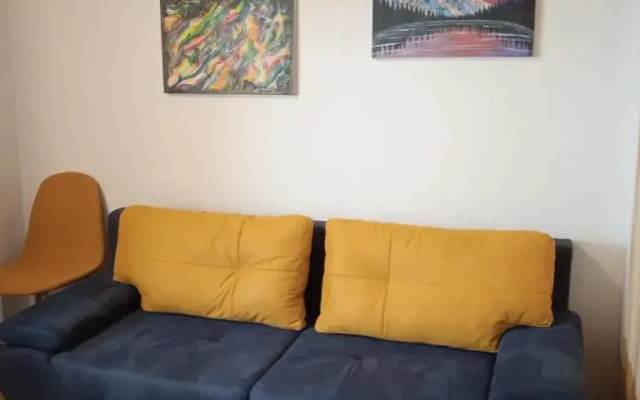 Roshka Apartment 307