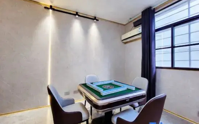 Old Western-Style Villa Suite Homestay (Shaanxi South Road)