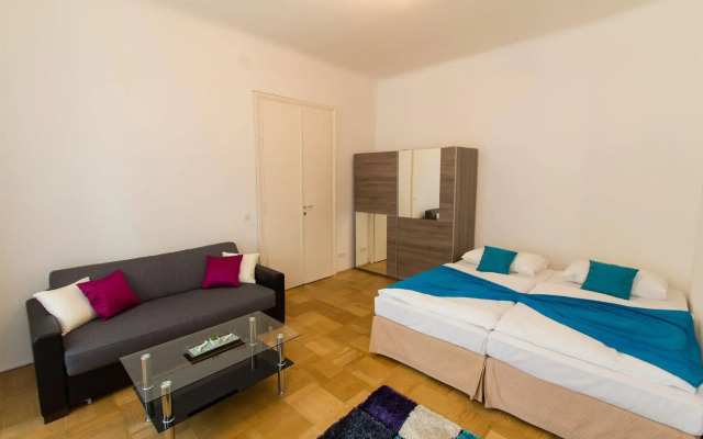 CheckVienna - Lassallestrasse