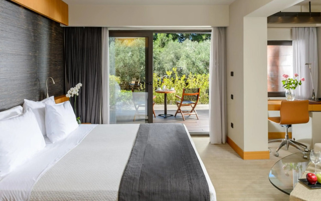 Alexander Beach hotel & Spa