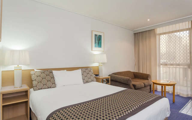 Bayside Geelong Hotel & Apartments, an Ascend Collection Hotel